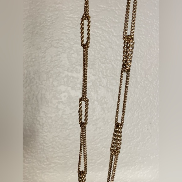 Vintage Talbots Long Gold Tone Necklace w/a Cabochon & Rhinestone Flower Pendant - Picture 6 of 9
